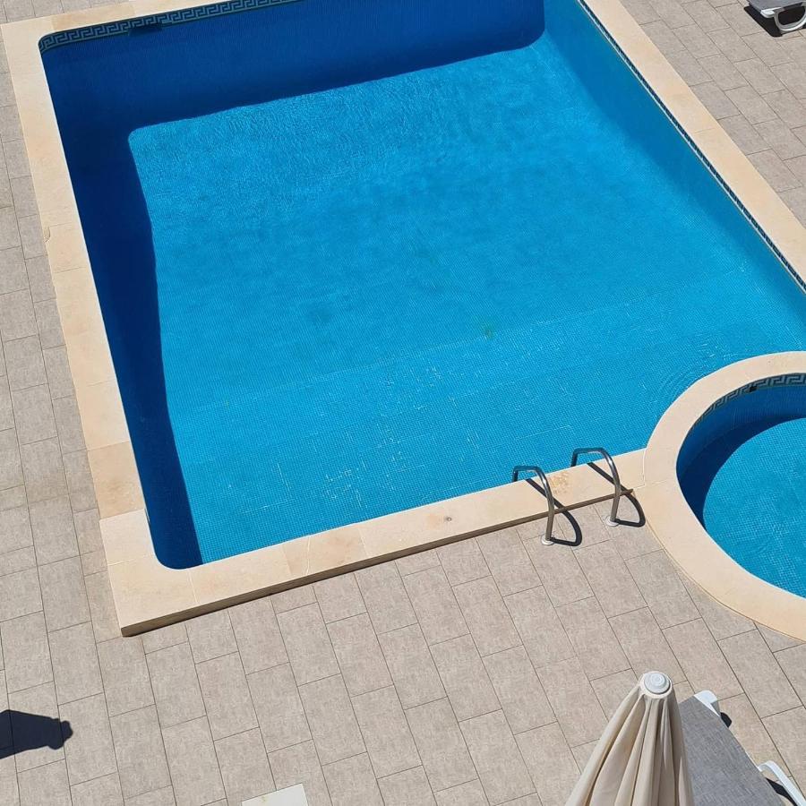 Apartamento - 2 A 4 Pessoas- Piscina Lejlighed Olhos de Agua  Eksteriør billede